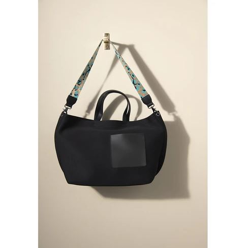 Vox Tote - Black