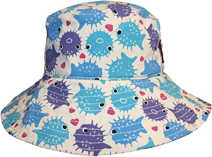 The Bungalow 360 Beach Hat Puffer Fish is a packable, wide-brim bucket hat featuring blue and purple pufferfish with playful pink hearts on a light background.