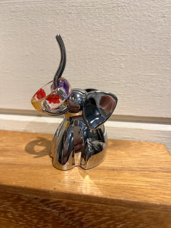 ZOOLA Elephant ring holder Chrome